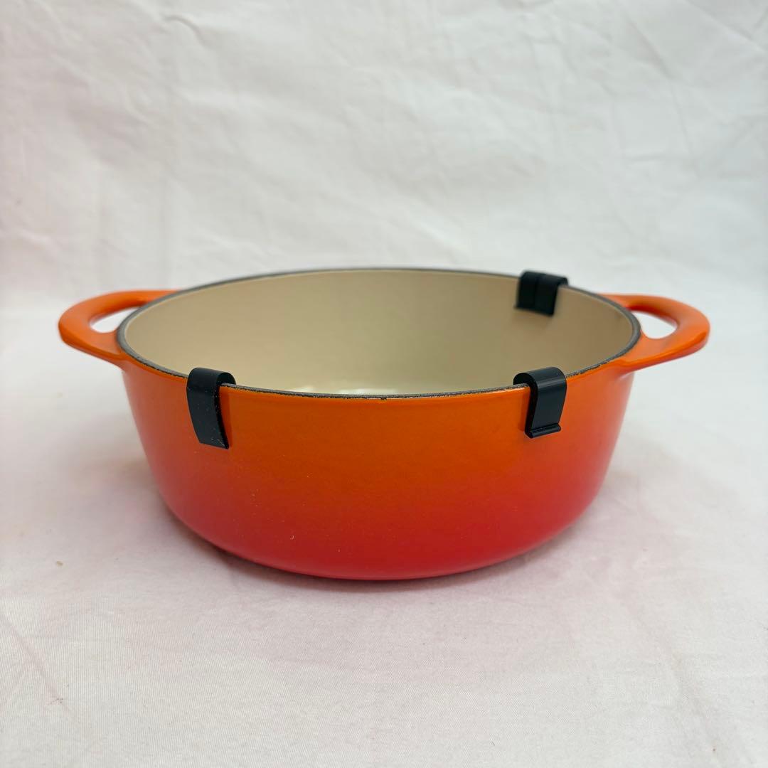 B1748 LE CREUSET ル・クルーゼ 両手鍋18cm グリーン0001