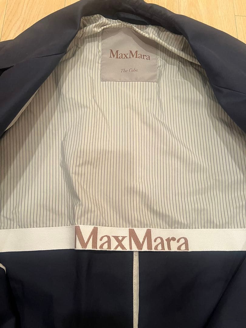 MaxMara TheCubeトレンチコート　春アウター　マックスマーラ　コート