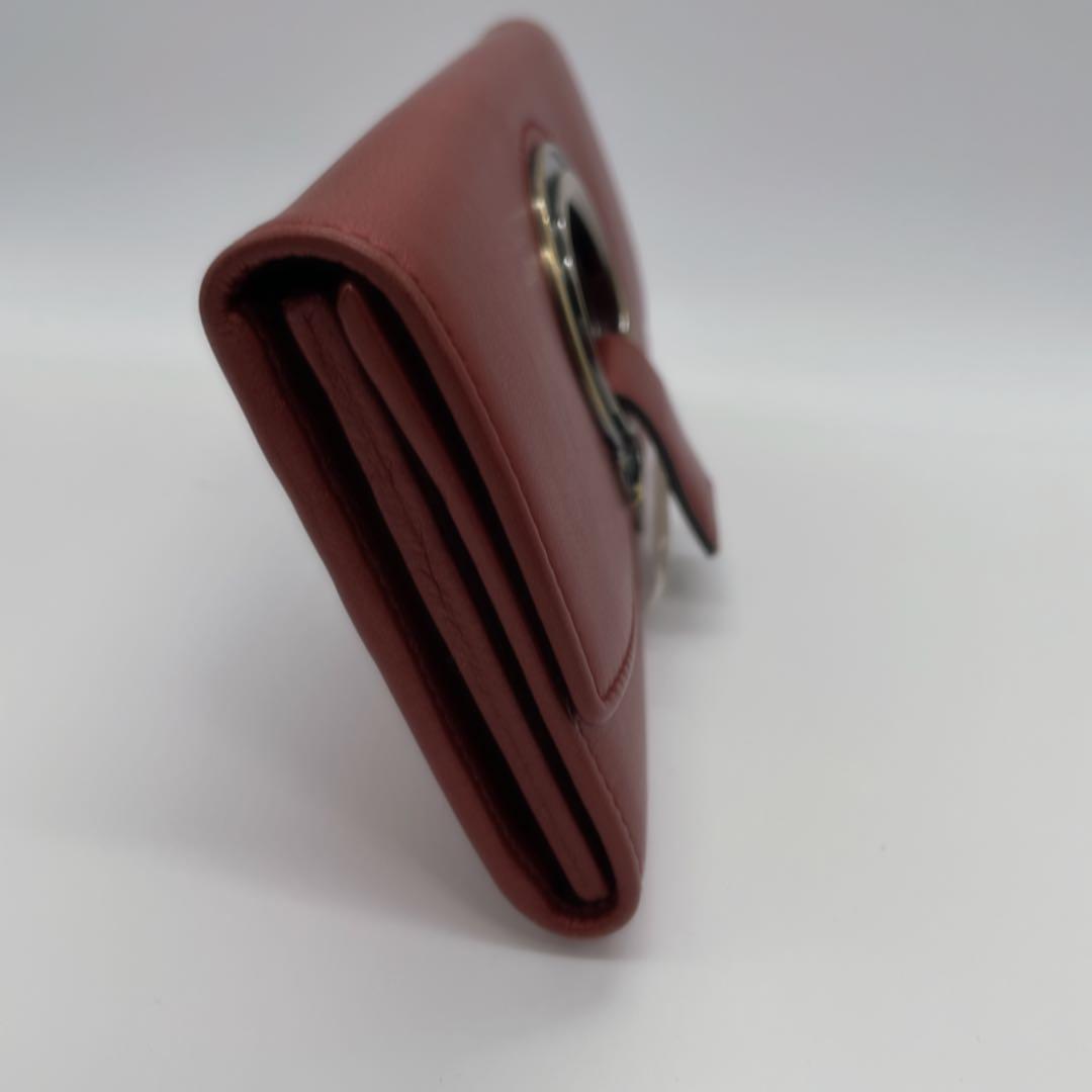 【美品】SalvatoreFerragamoフェラガモ 二ッ折　長財布　赤