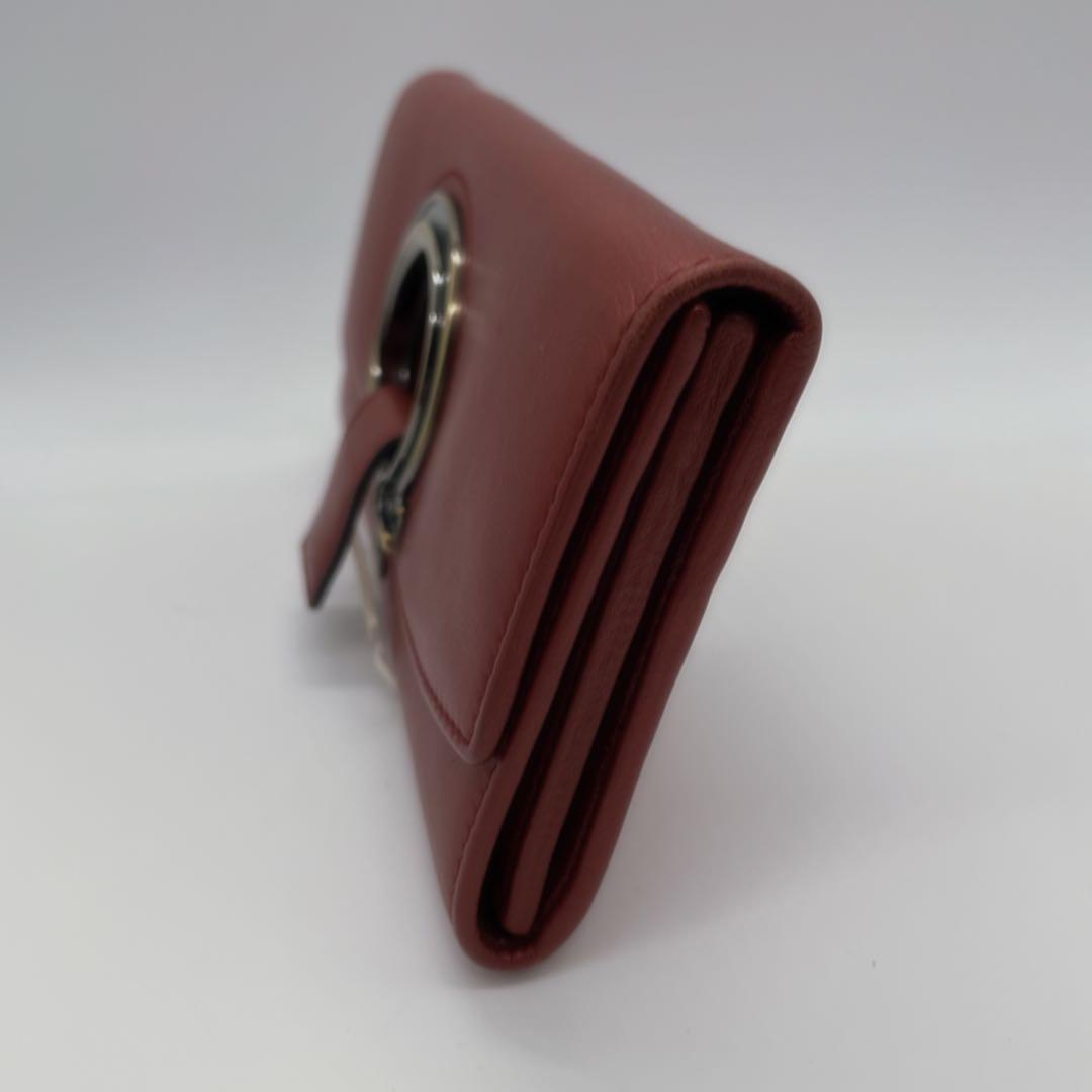 【美品】SalvatoreFerragamoフェラガモ 二ッ折　長財布　赤