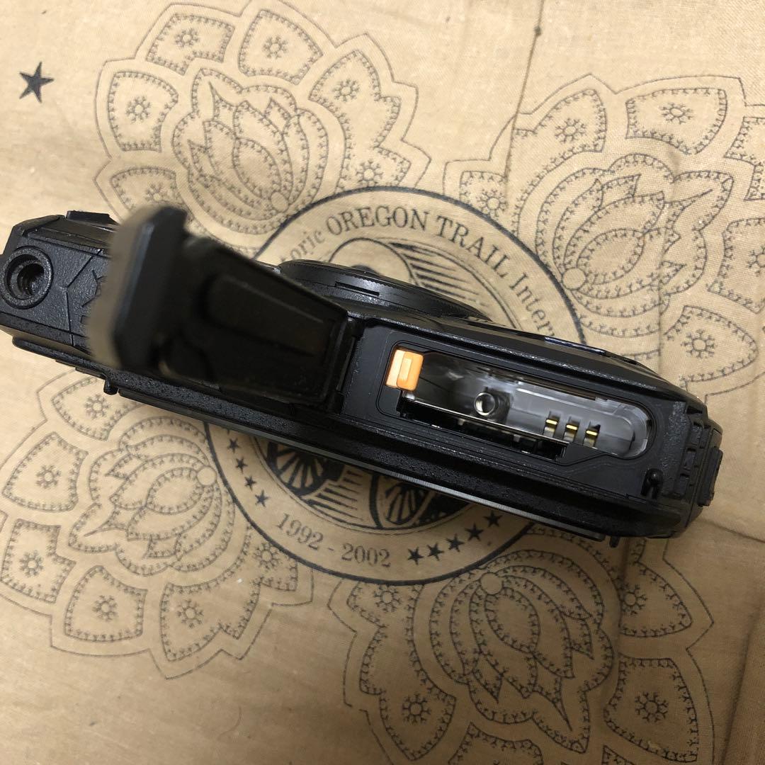 完品 RICOH WG-30 防水 防塵 耐衝撃 デジカメ コンデジ 美品