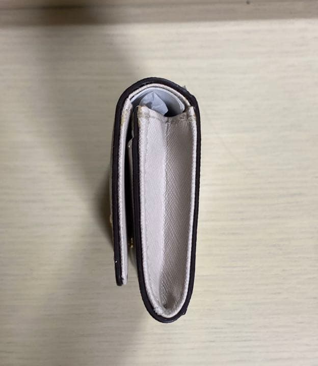 【新品未使用】kate spade キーリング付き定期入れ