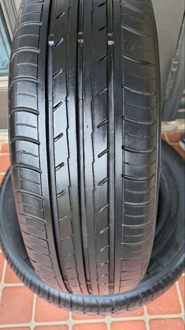 YOKOHAMA BluEarth-ES32 　175/65R 15 ２本