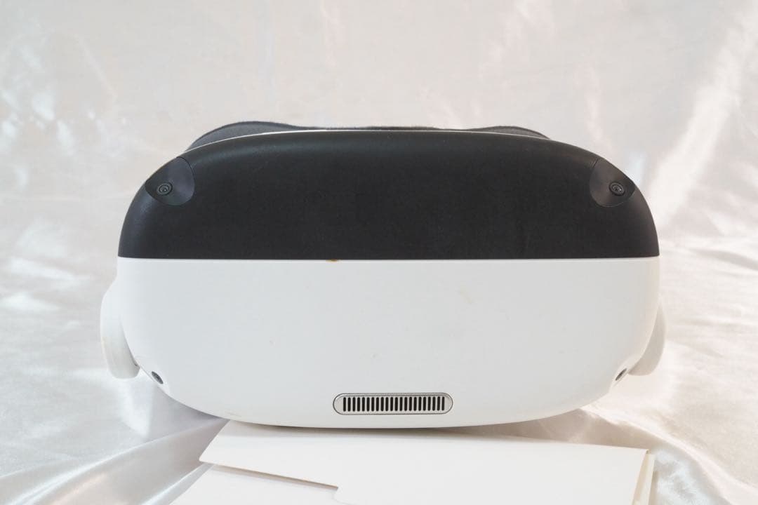 Pico VR Neo3 Link VRヘッドセット