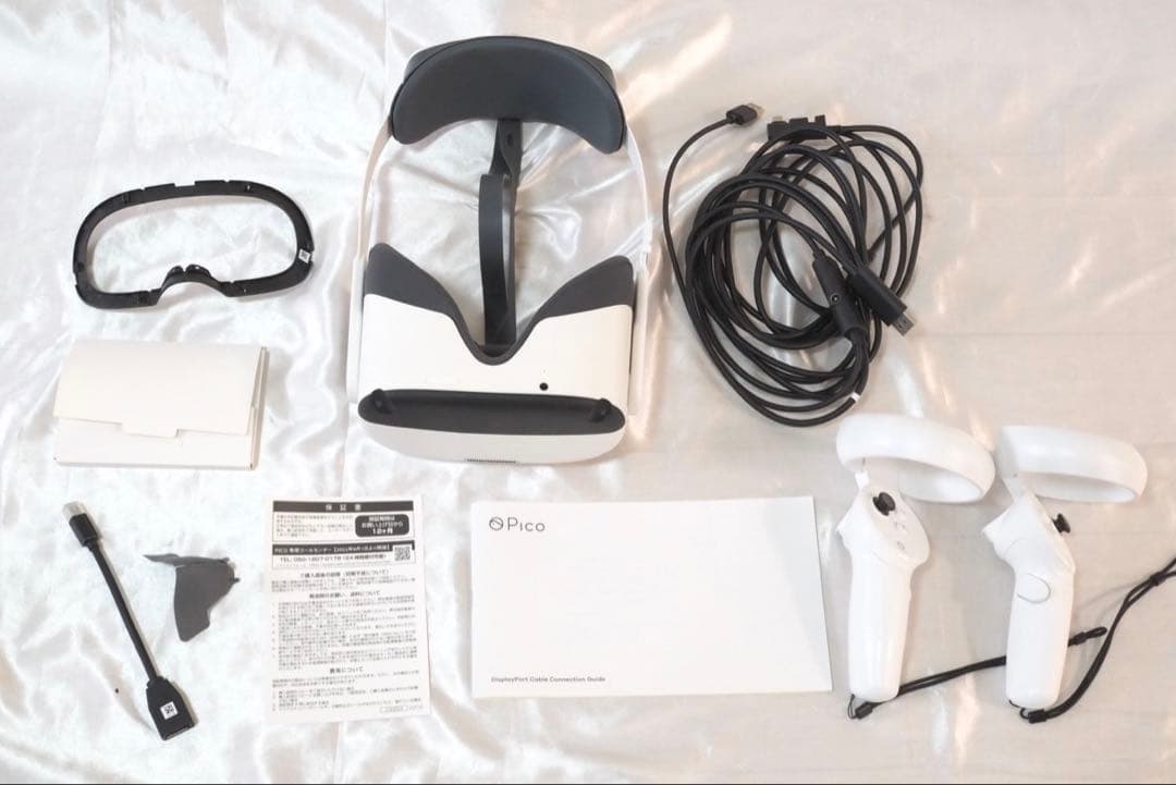 Pico VR Neo3 Link VRヘッドセット