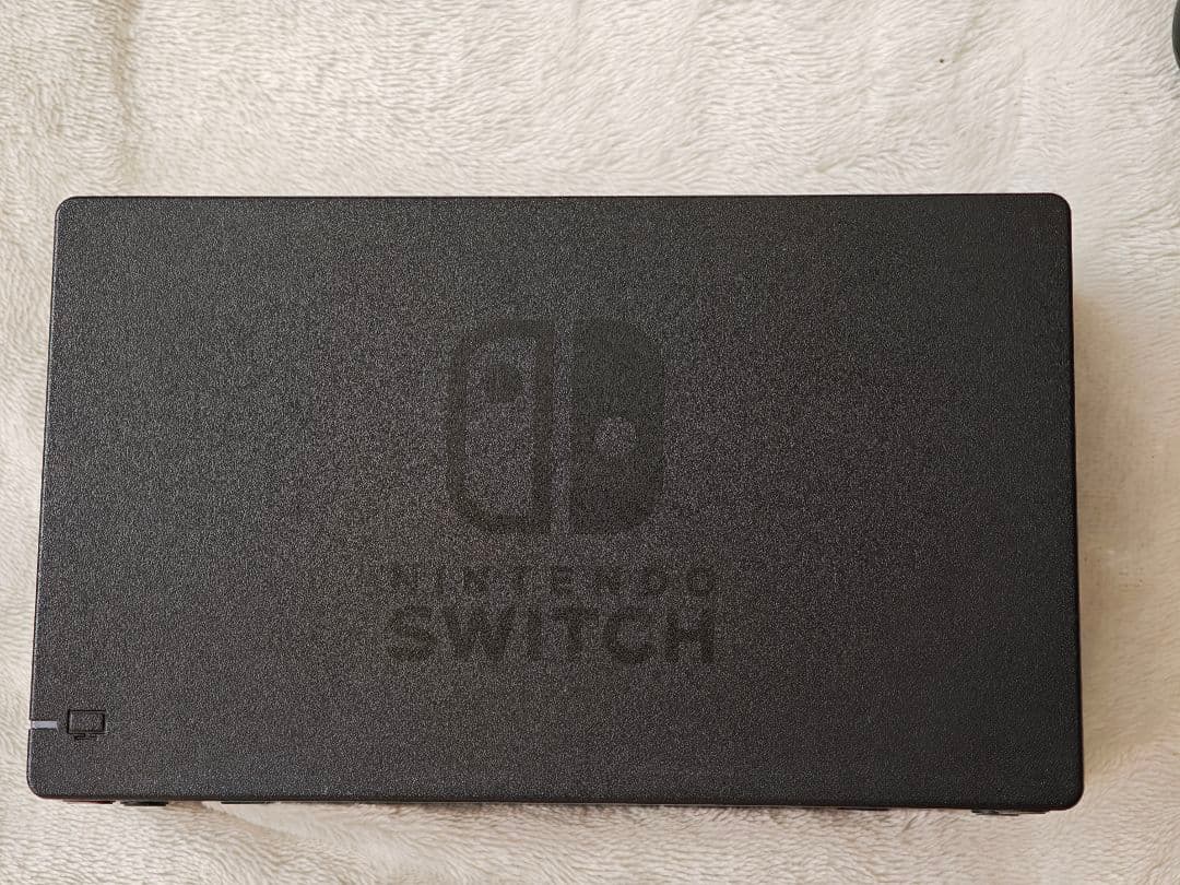 さ*け様 Nintendo Switch 本体 青/赤 sdカード64gb付き