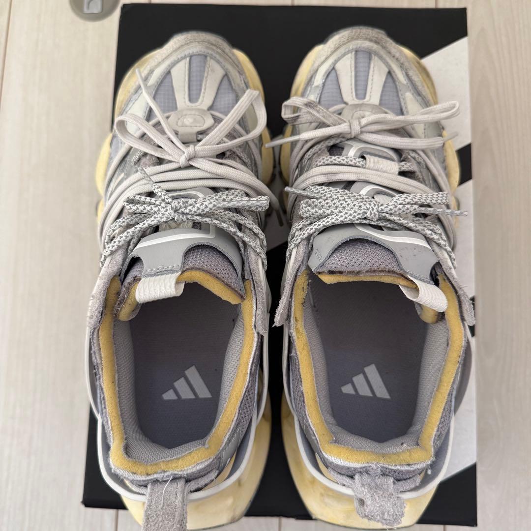 靴 adidas XLG RUNNER DELUXE 27.5cm JR9631