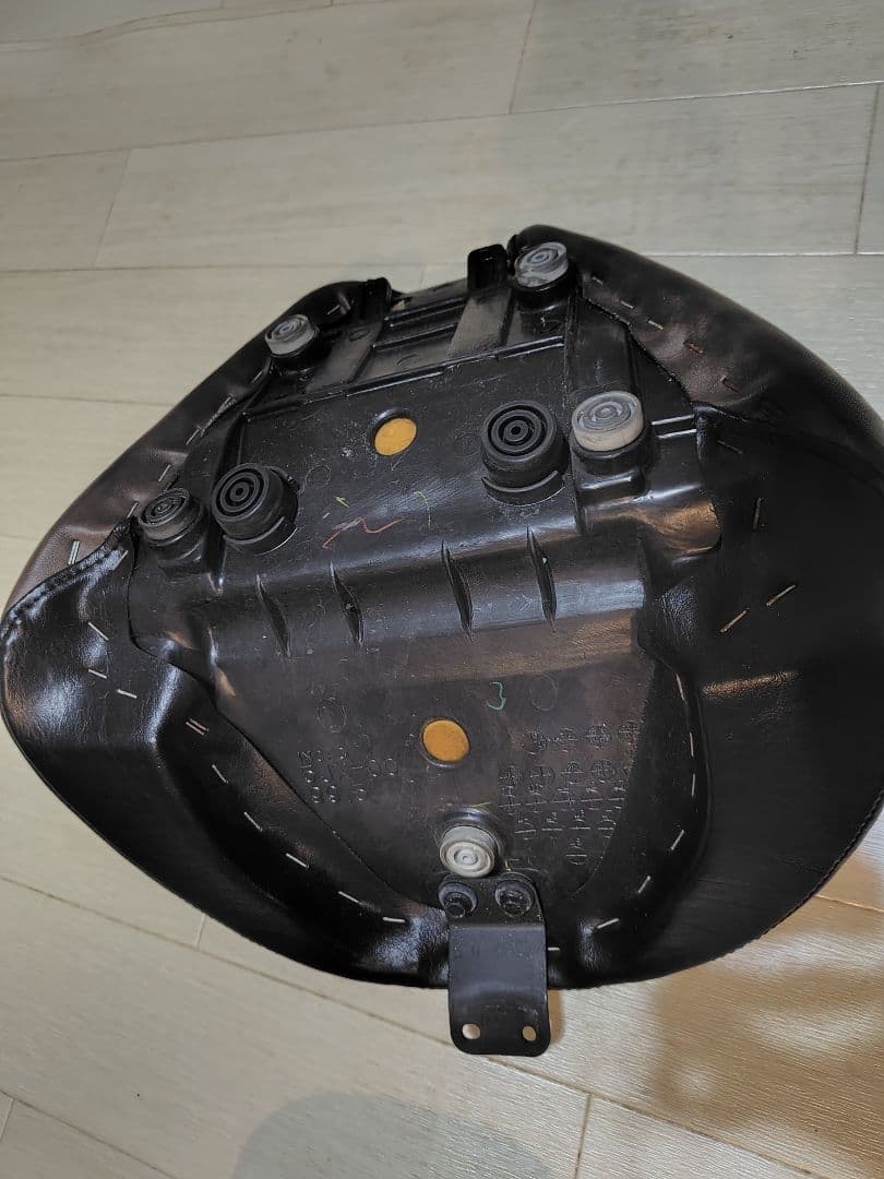 ドラッグスター250 純正　シート　フロントリア