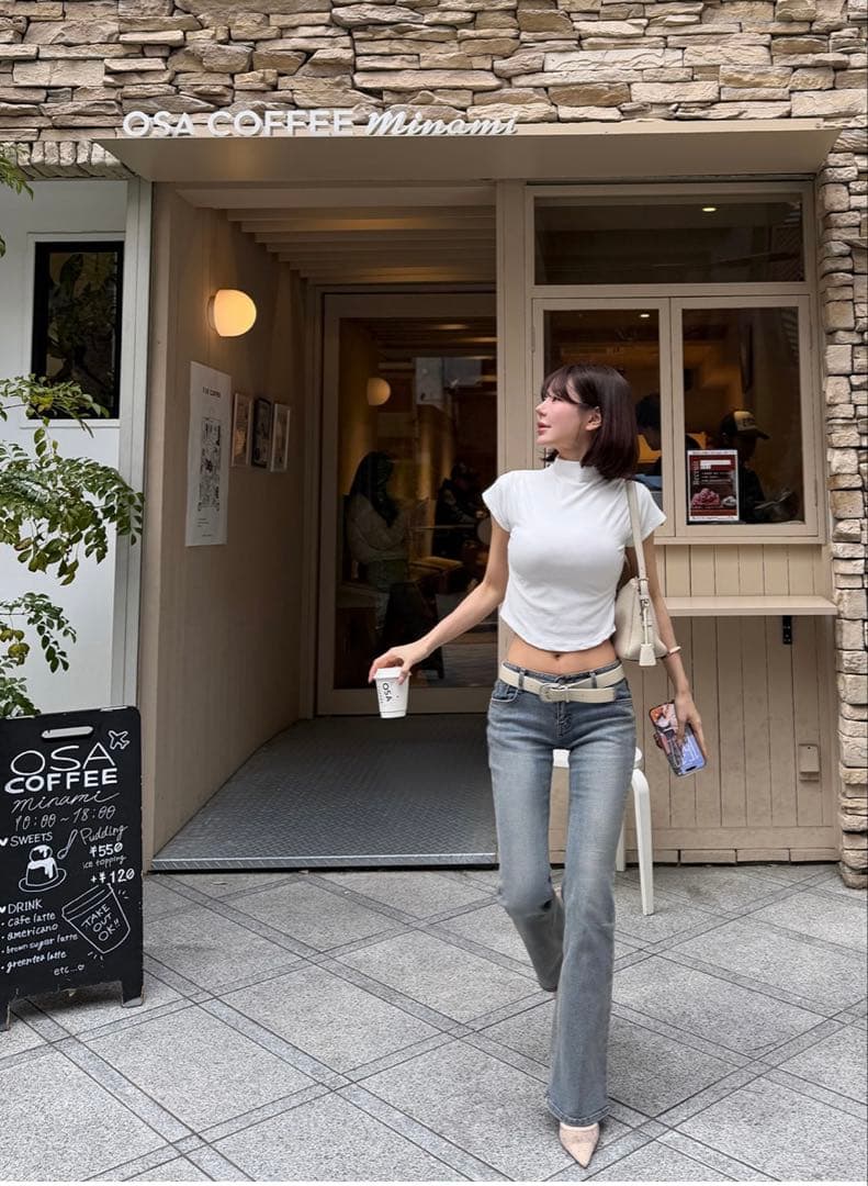 QUNG クン ヒップアップローライズデニム ライトブルーウォッシュS