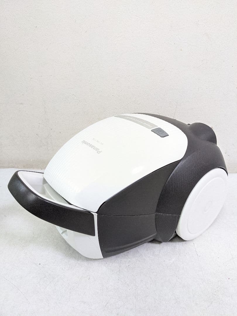 Panasonic MC-PKL17A-W 紙パック式掃除機 2016年製