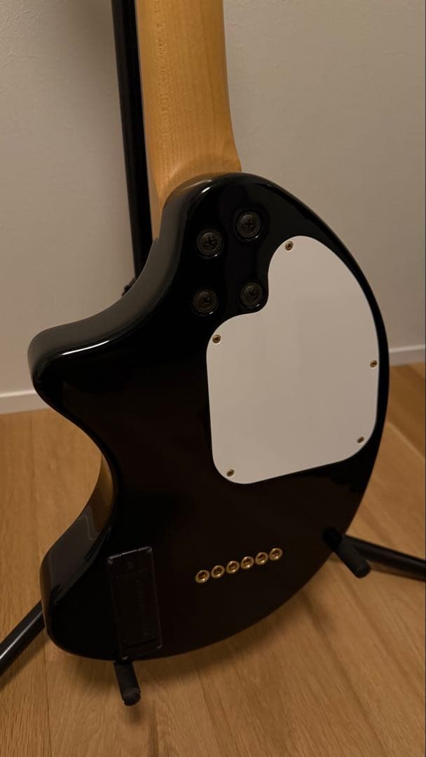 Fernandes ZO-3 ブラック ゴールドパーツ 純正ソフトケース付