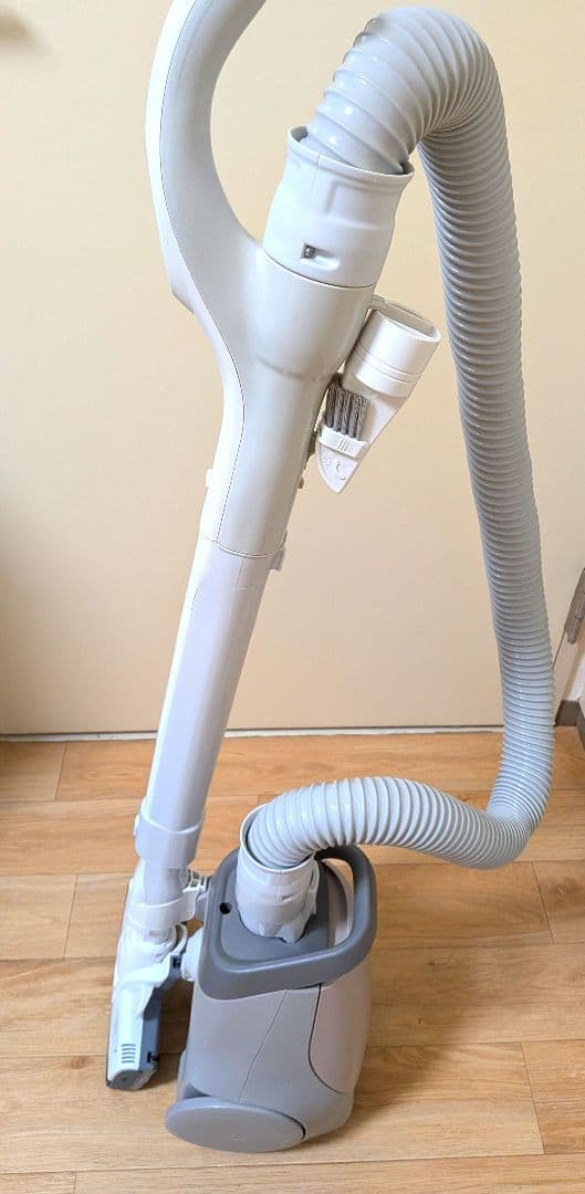 22年製 パナソニック 紙パック式 掃除機
