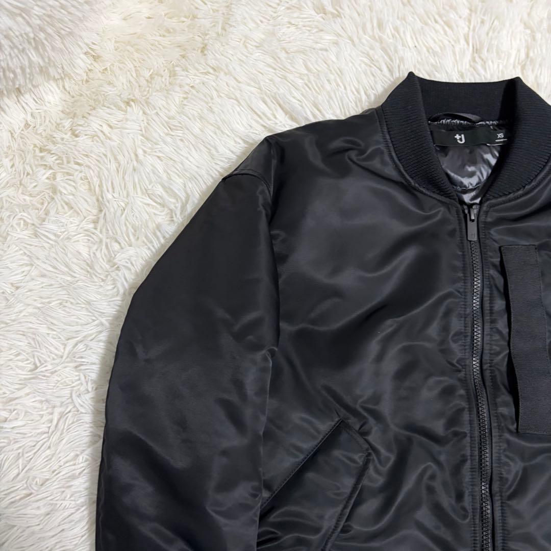 【極美品】UNIQLO +J ハイブリッドダウンオーバーサイズMA-1 XS