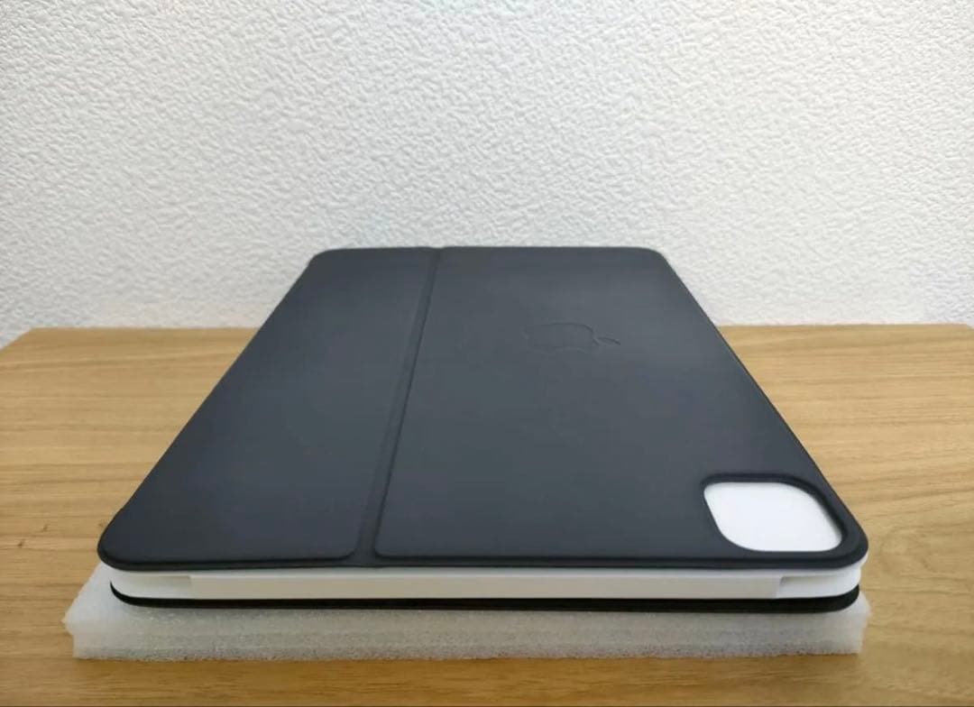 【超美品】iPad Pro11インチ用 Smart Keyboard Folio
