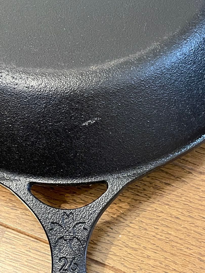 岩鉄鉄器　iwatetsu ダクタイルパン　26cm