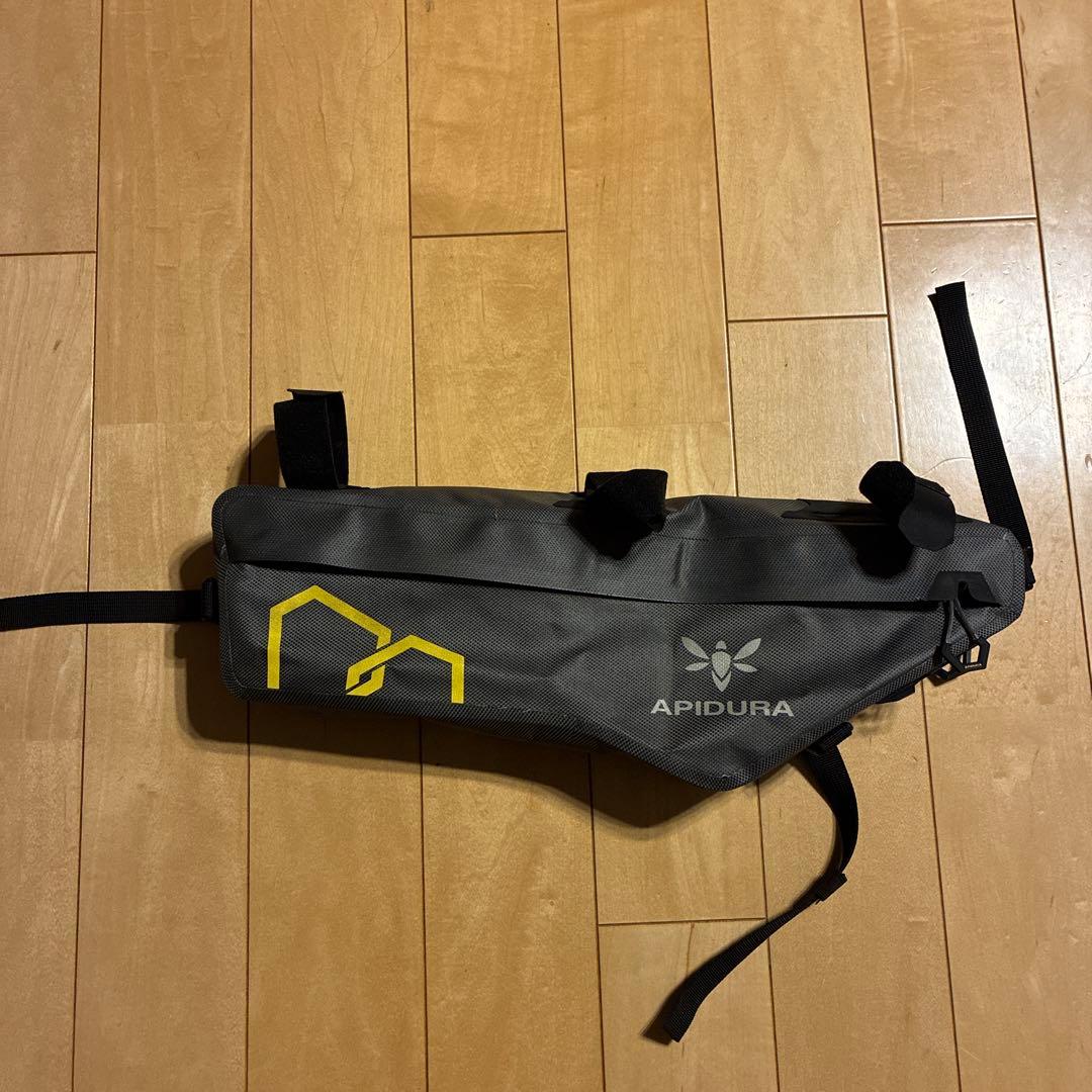 Apidura アピデュラ　フレームバッグ　Frame pack 4.5L