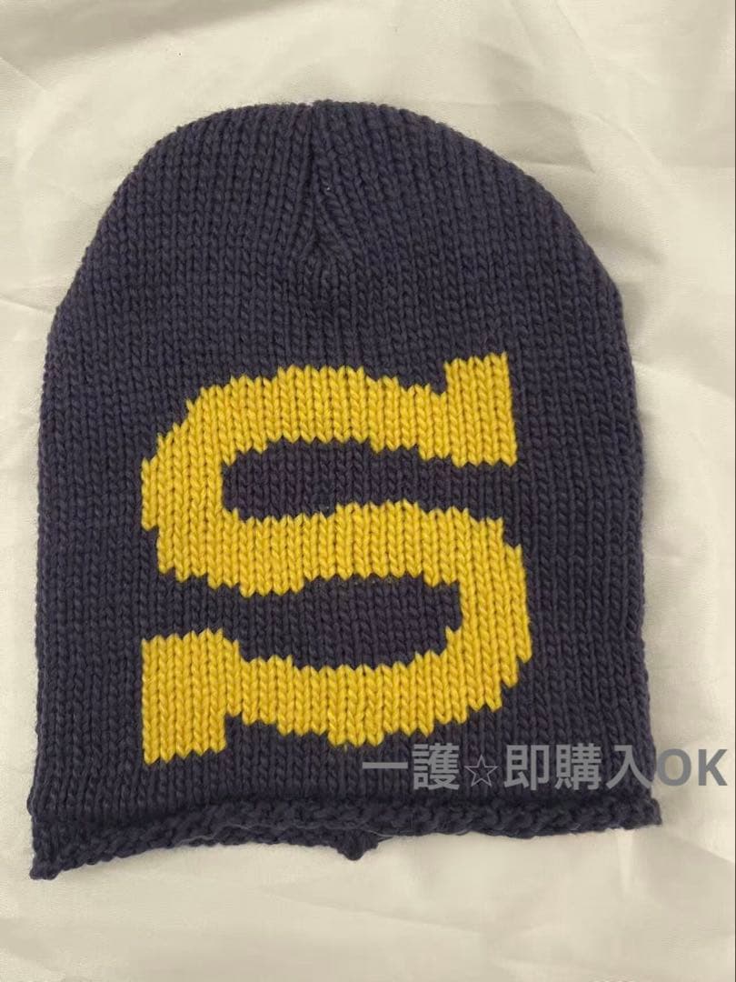 Stussy ニット帽 ネイビー/イエロー Sロゴ