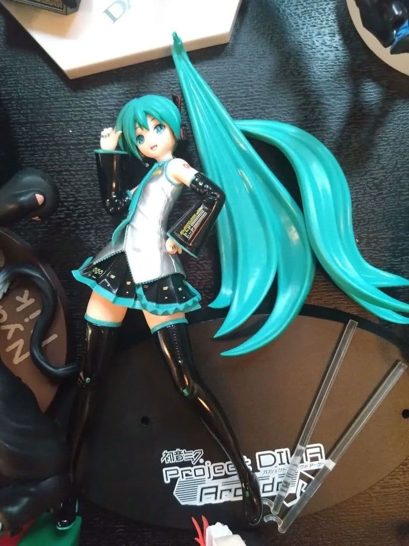 初音ミク　フィギュア