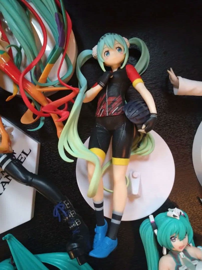 初音ミク　フィギュア