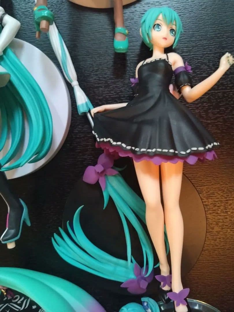 初音ミク　フィギュア