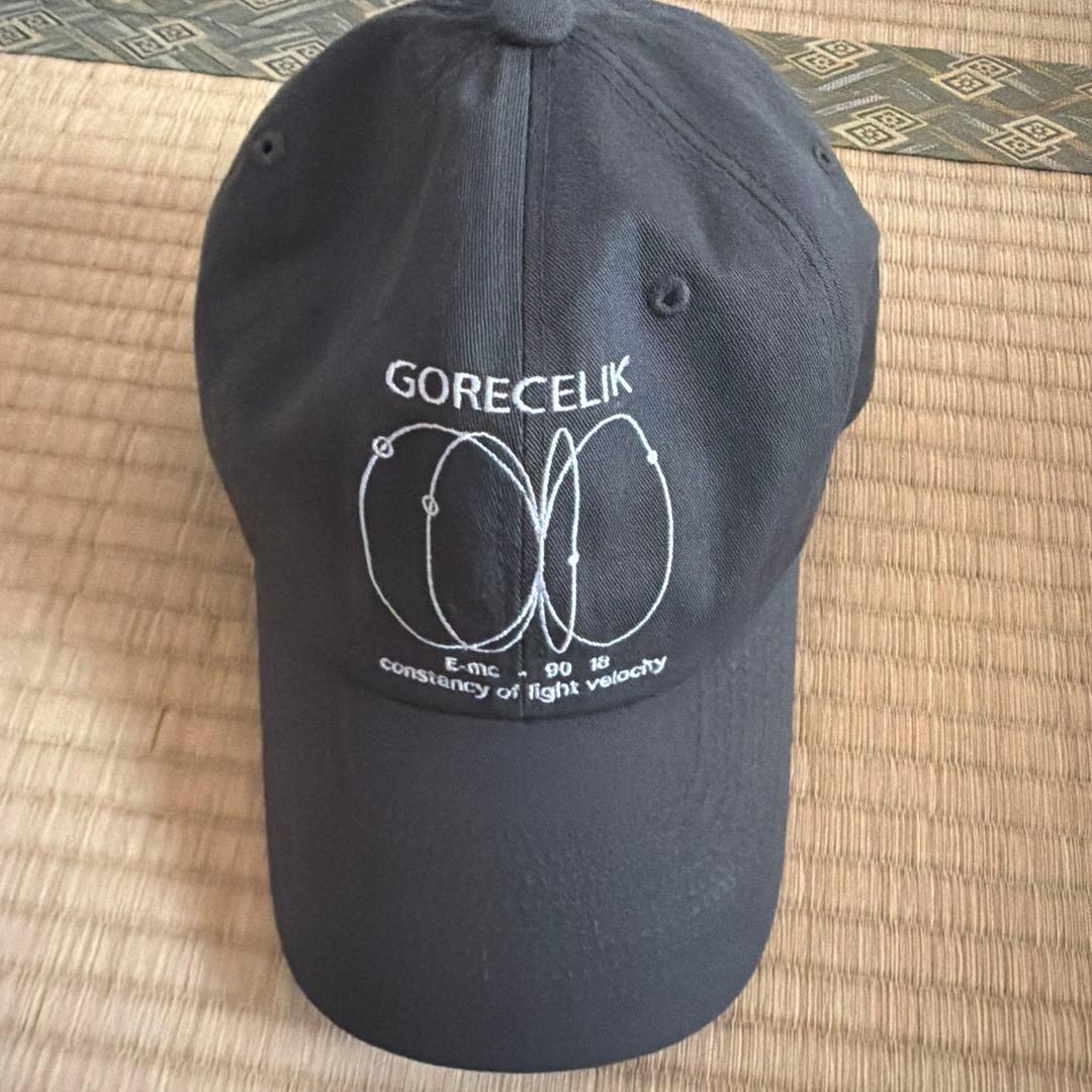 GADID ANONIEM GORECELIK ダークグレーキャップ