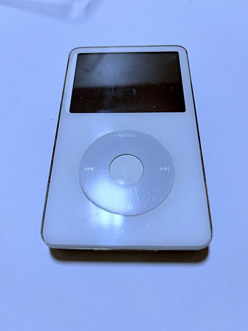 iPod classic 30GB 第5世代 A1136 ホワイト アイポッド