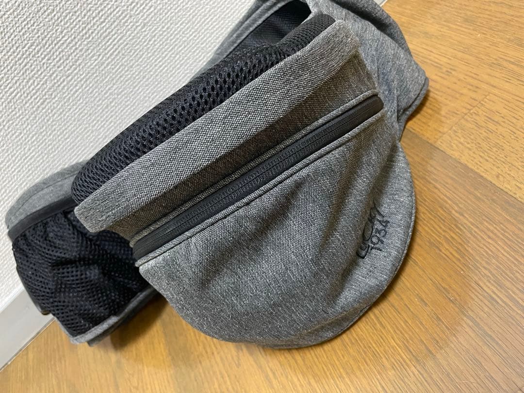 ポルバンアドバンス　ヒップシート グレー