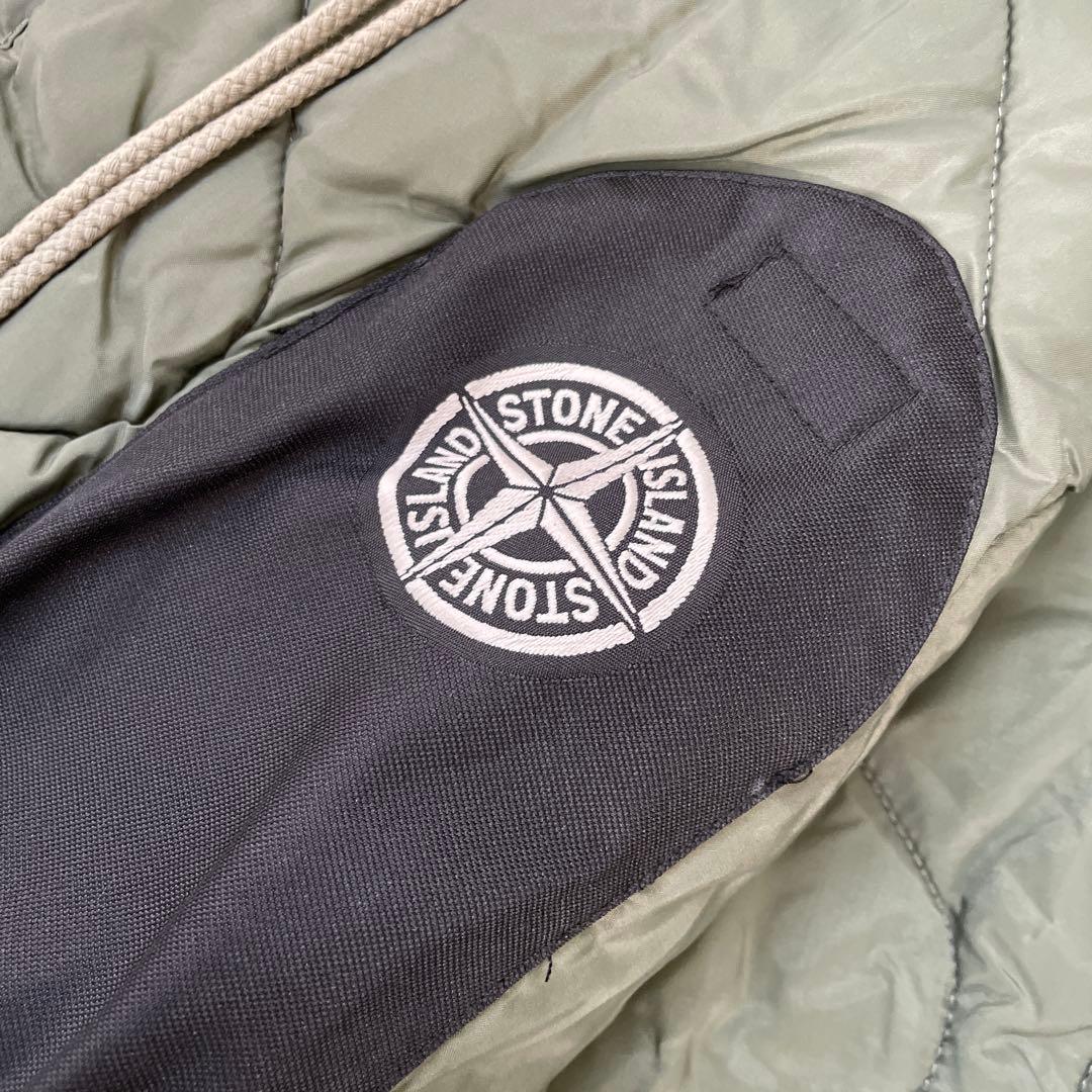 ★STONE  ヴィンテージ　Mサイズ　軽量フーディジャケット