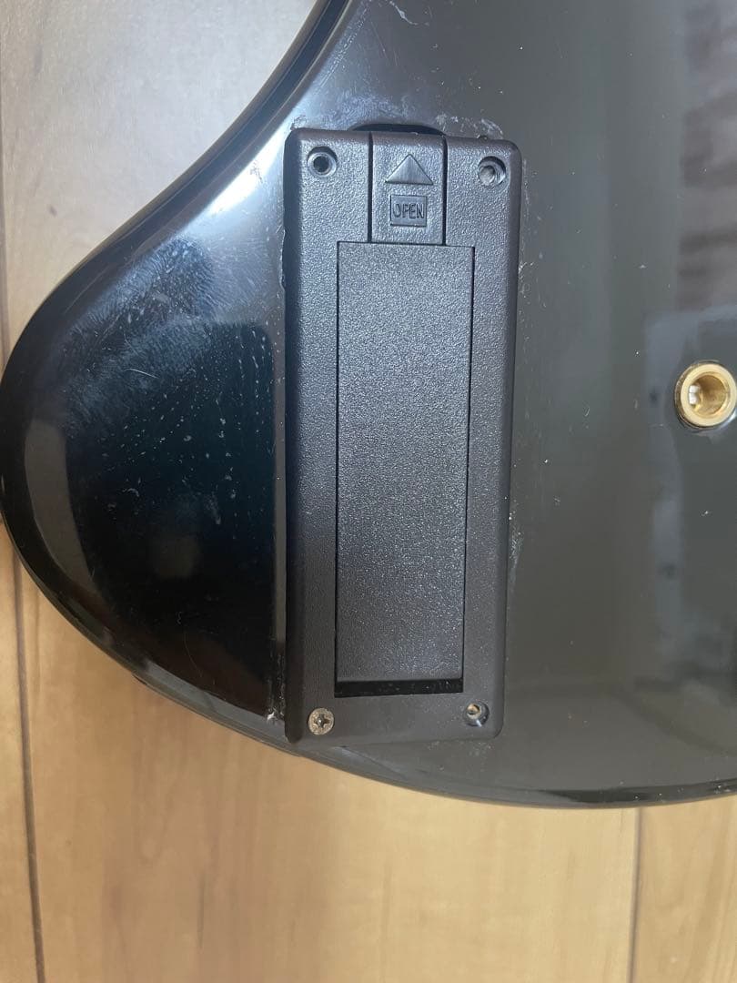 i*n様 FERNANDES ZO-3 ブラック 内部パーツ新品交換済 完動品