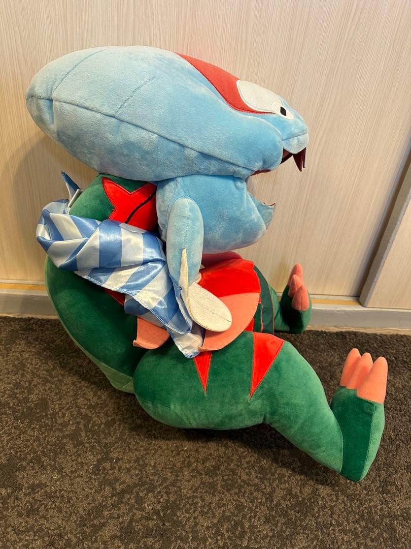 ポケモン　ウオノラゴン　エラがみ　ぬいぐるみ こだわりスカーフ