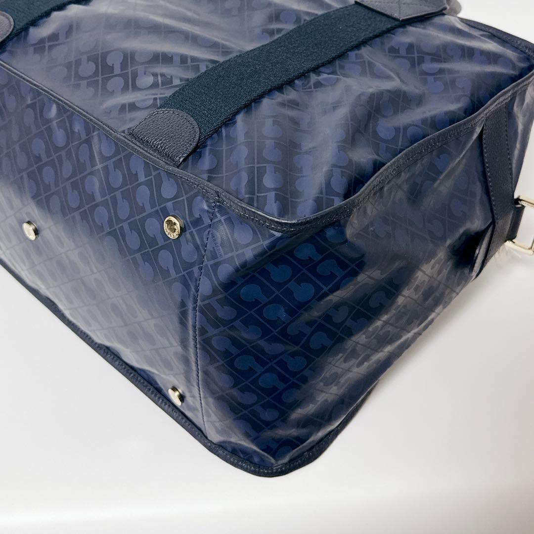 【極美品】GHERARDINI ソフティ　ボストン　ショルダー紐　ネイビー