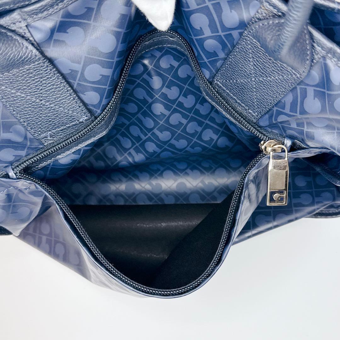 【極美品】GHERARDINI ソフティ　ボストン　ショルダー紐　ネイビー