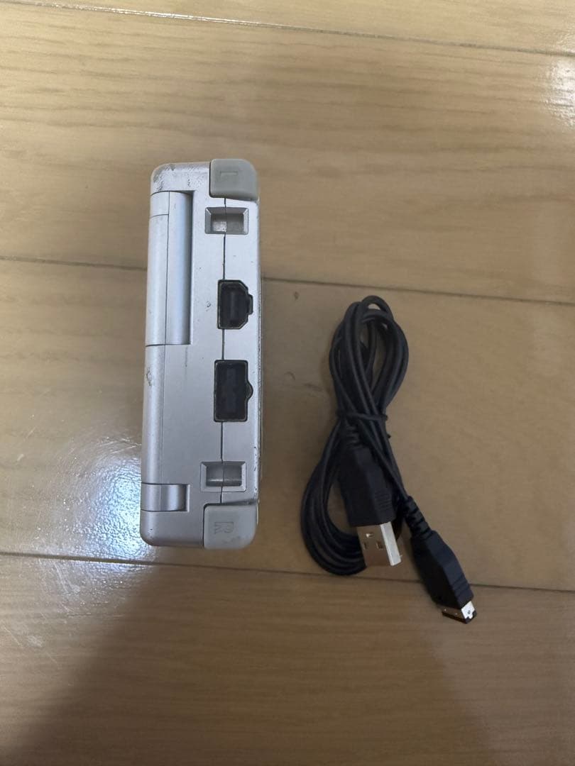 ゲームボーイアドバンスSP シルバー