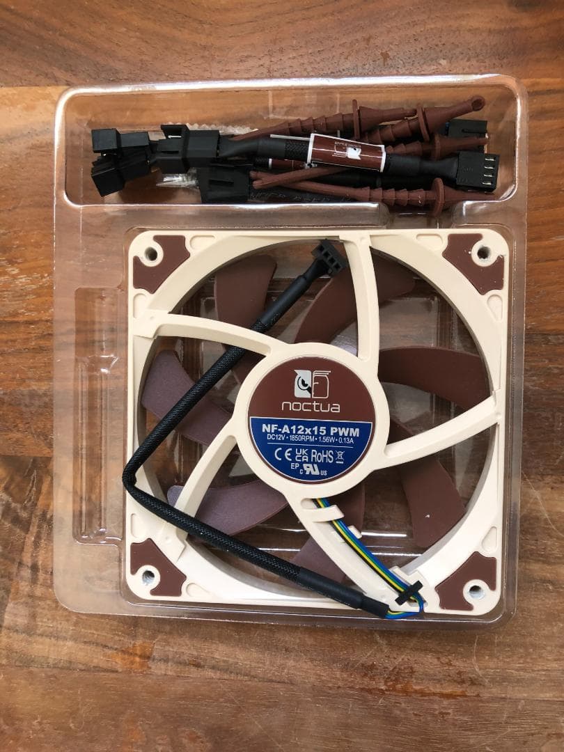 Noctua 静音ファン 3点セット 使用数日 付属品あり