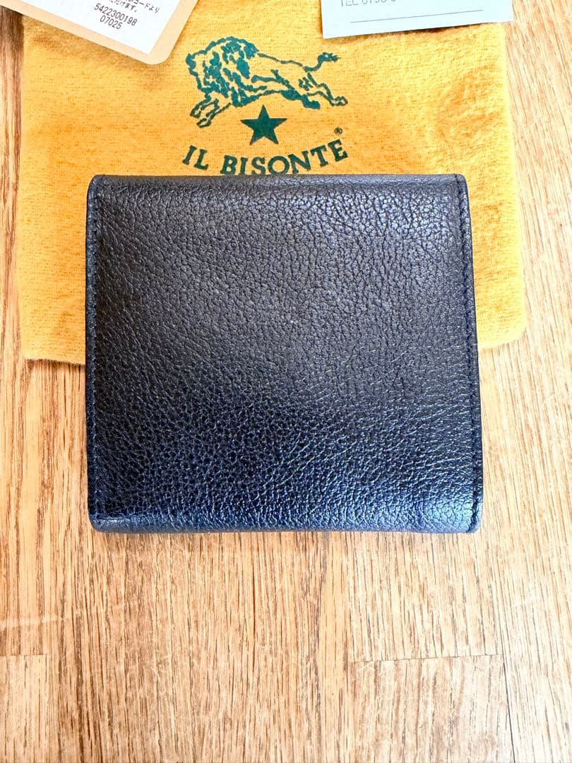 IL BISONTE コンパクト二つ折り財布 ブラック　ミニマム