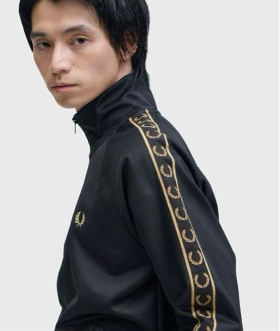 ジャケット・アウター FRED PERRY Contrast Tape Track Jacket