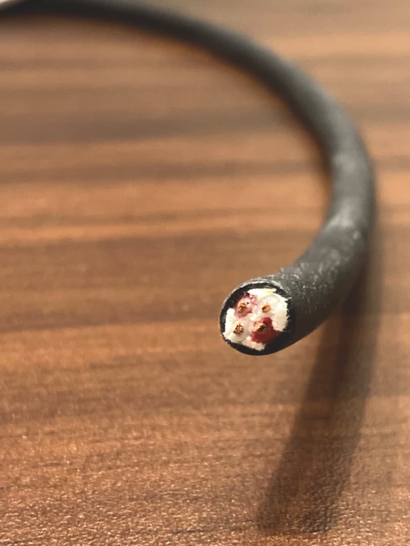 CANARE 4S6 ケーブル 黒 スピーカー マイク