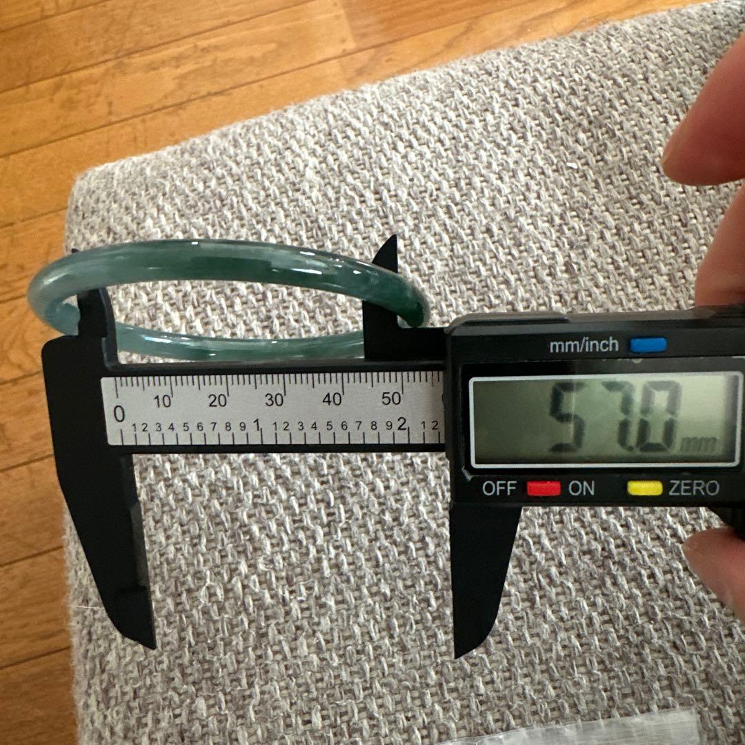 纯天然冰種老藍水バングル.グアテマラ産本翡翠、内径57mm 鑑定書付き　新品