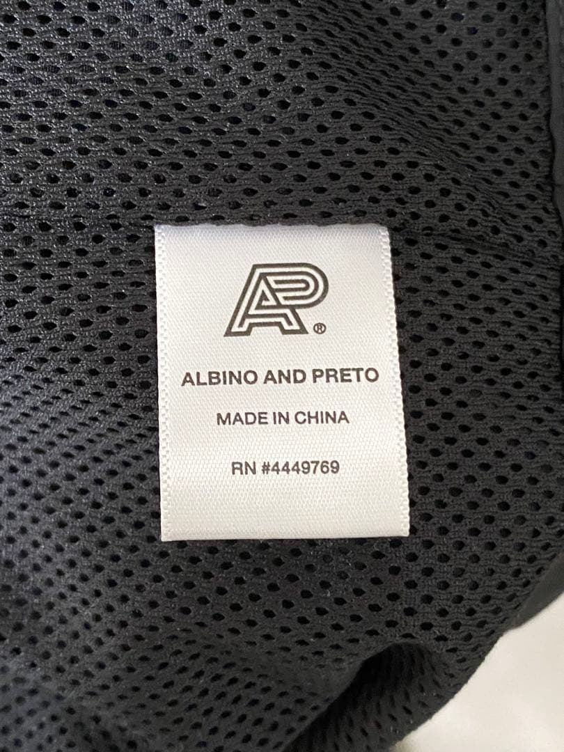 albino and preto ナイロン プルオーバー M