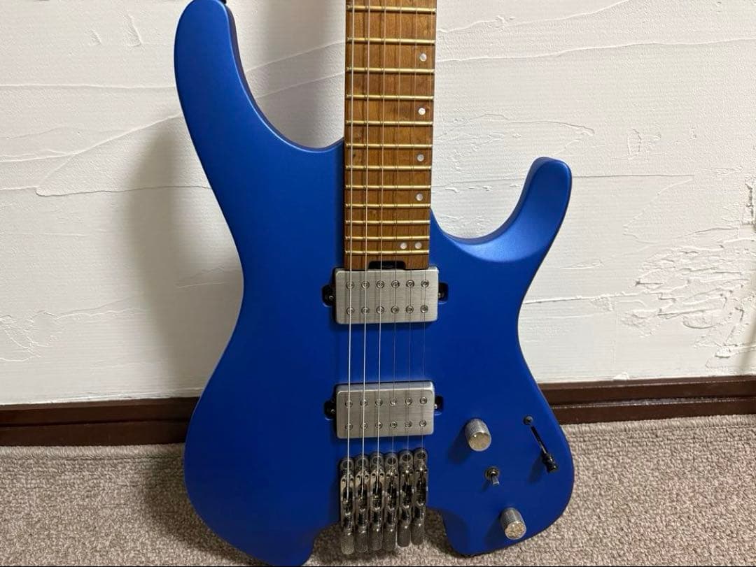 カ*ズ様 美品 Ibanez Q52 アイバニーズ ヘッドレス 6弦ギター 超軽
