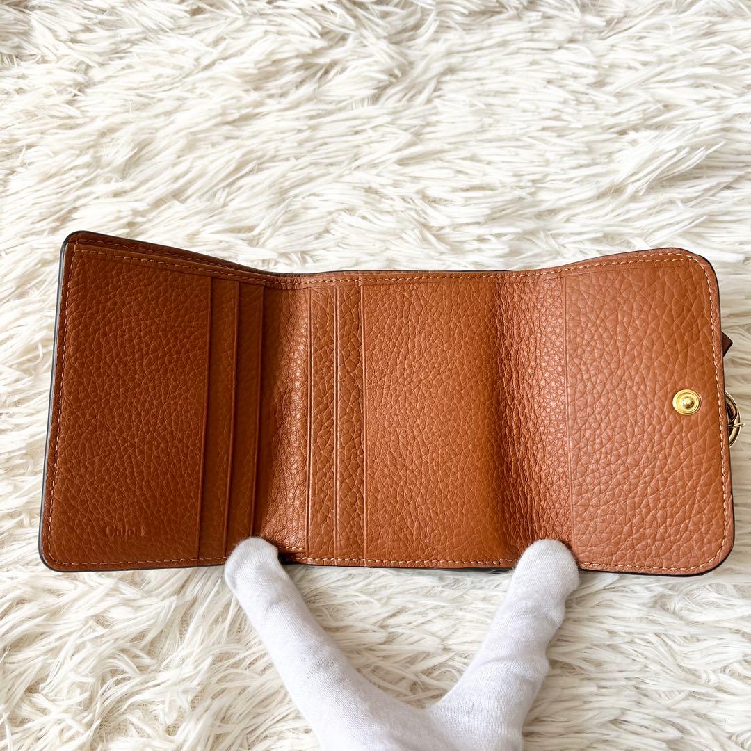 新品未使用✨　Chloe　Alphbet　アルファベット　三つ折り財布