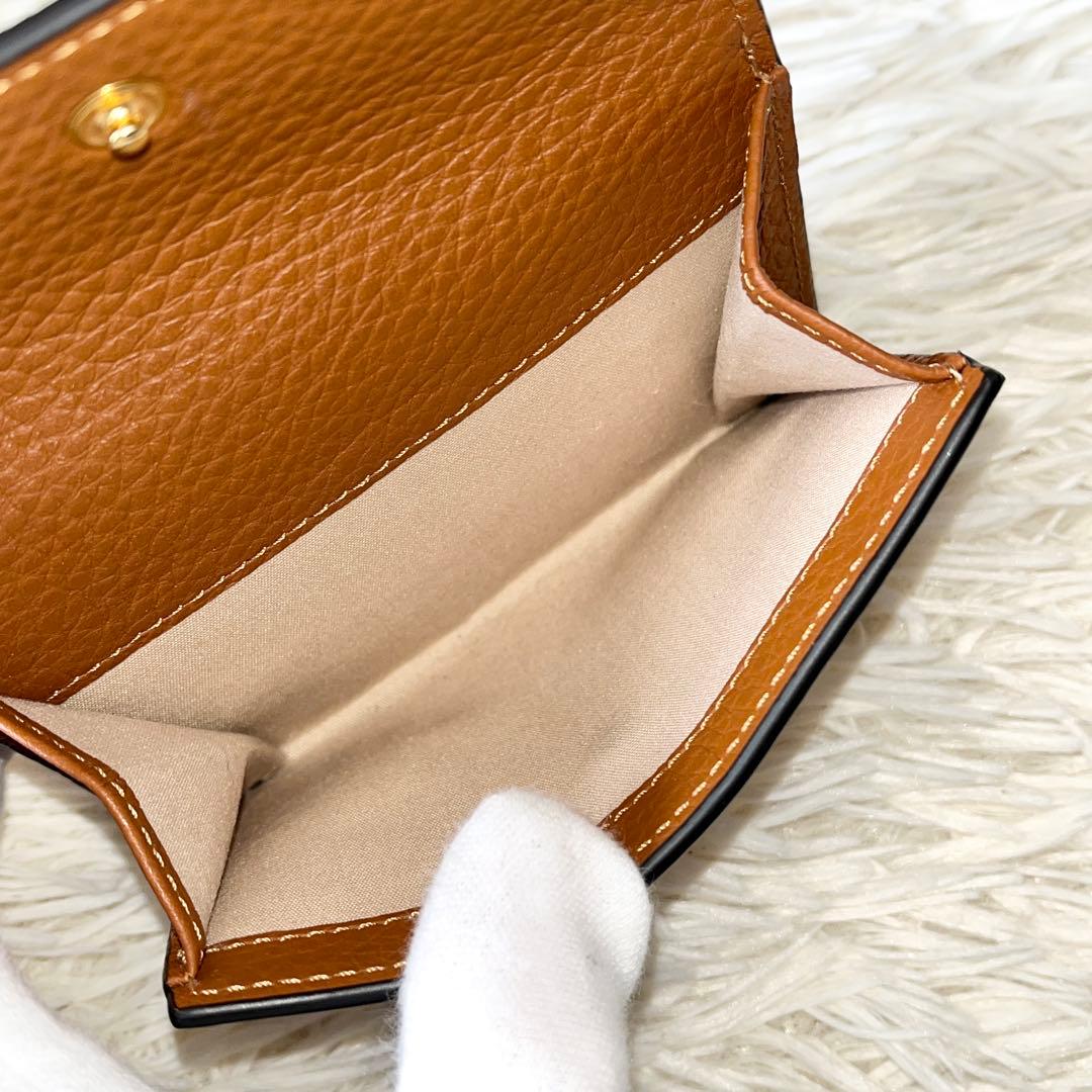 新品未使用✨　Chloe　Alphbet　アルファベット　三つ折り財布