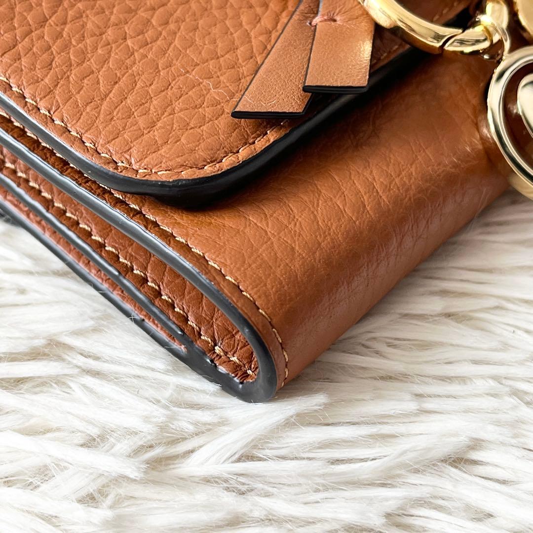 新品未使用✨　Chloe　Alphbet　アルファベット　三つ折り財布