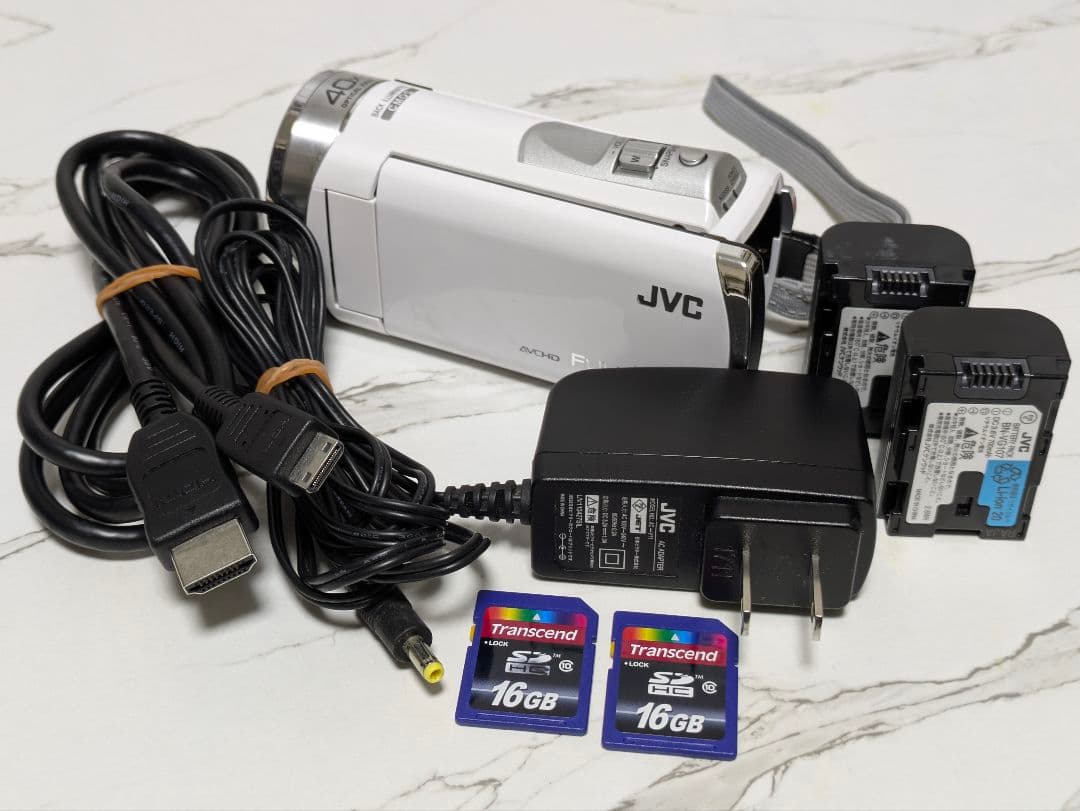 ② JVC　GZ-HM390　ホワイト