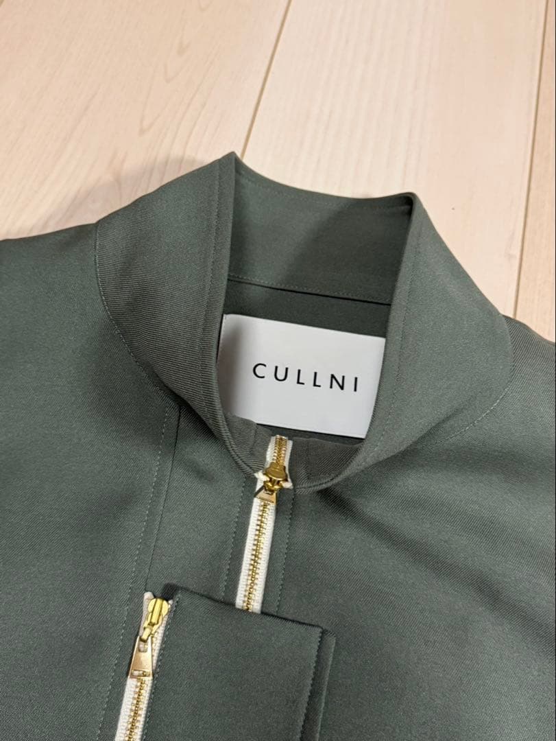 【3月限定価格】CULLNI（クルニ） シャンブレーツイルハイネックブルゾン