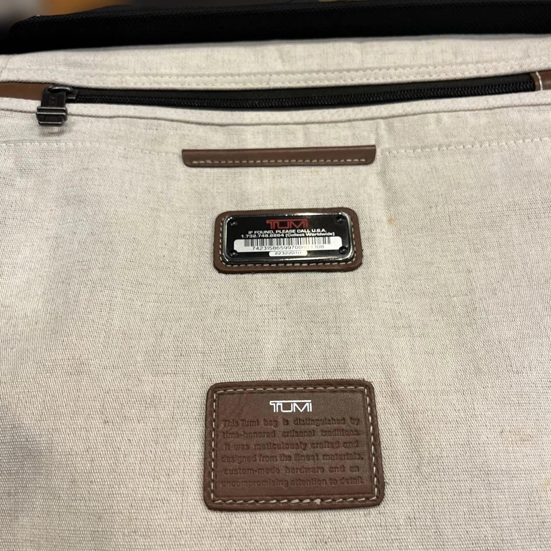 TUMI ボストンバッグ