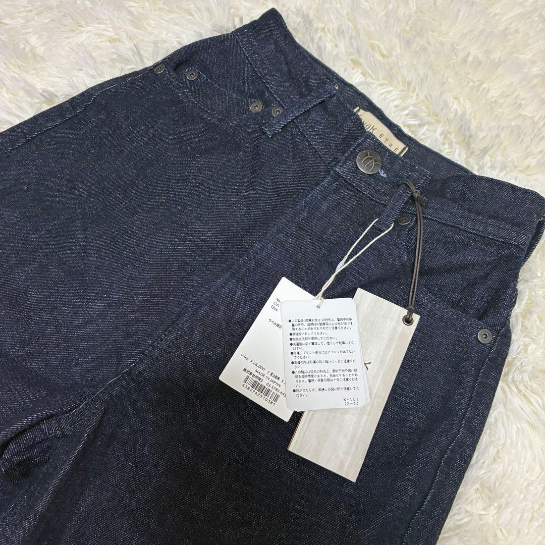 新品タグ付き　YANUK×ETRE TOKYO ペグトップデニムパンツ
