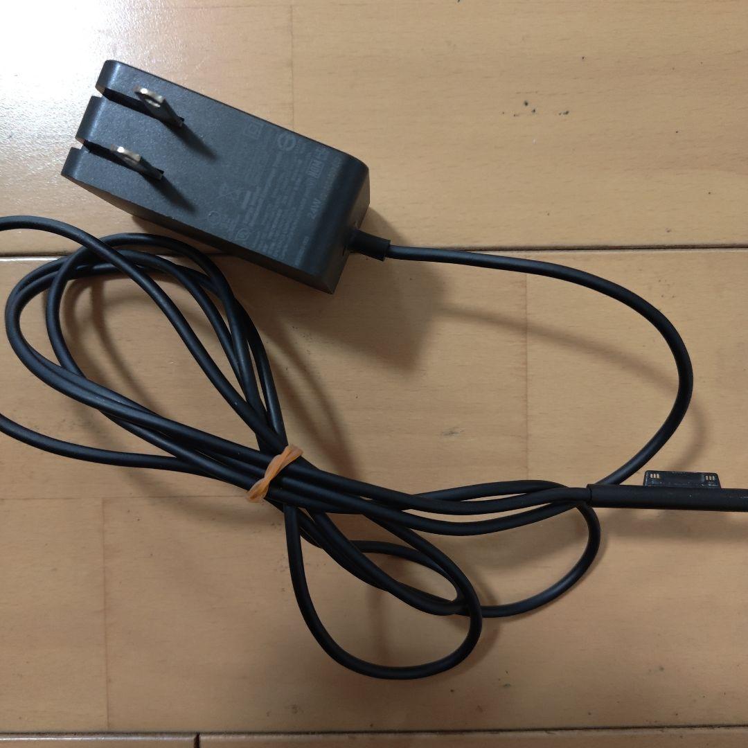 【中古品】Windows Surface Go2 ケースつき