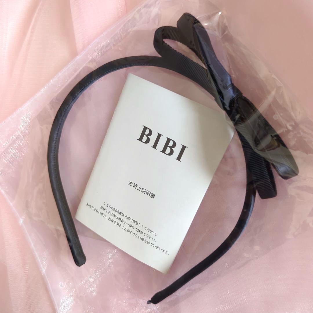 〈新品未使用〉BIBI リボン付き カチューシャ　フリーサイズ