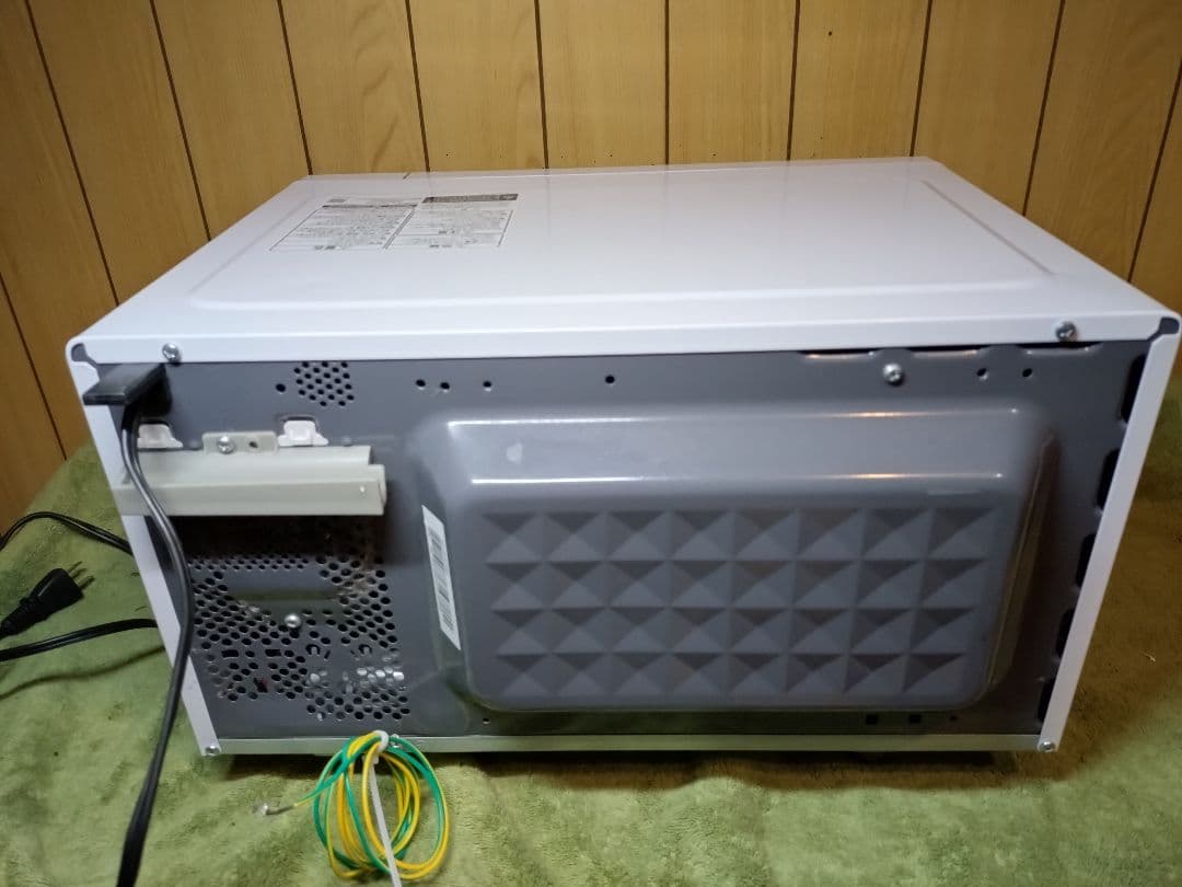 東芝電子レンジ 庫内フラットテーブル　ER-WM17(S) 2022年製